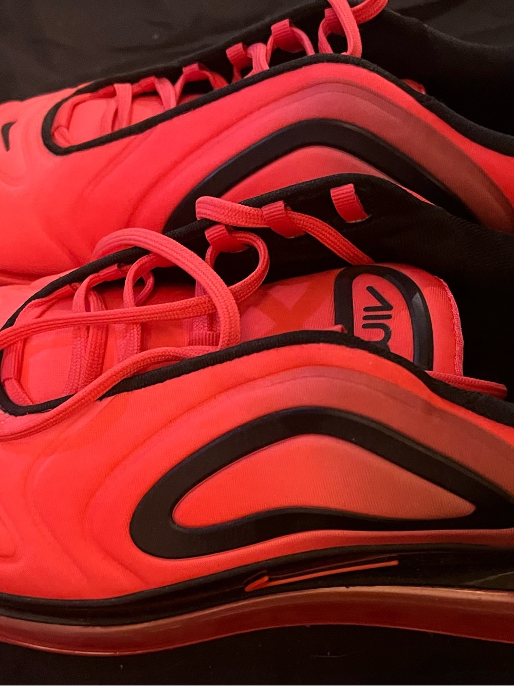 Nike Red/Black Air Max 720 Running Shoes